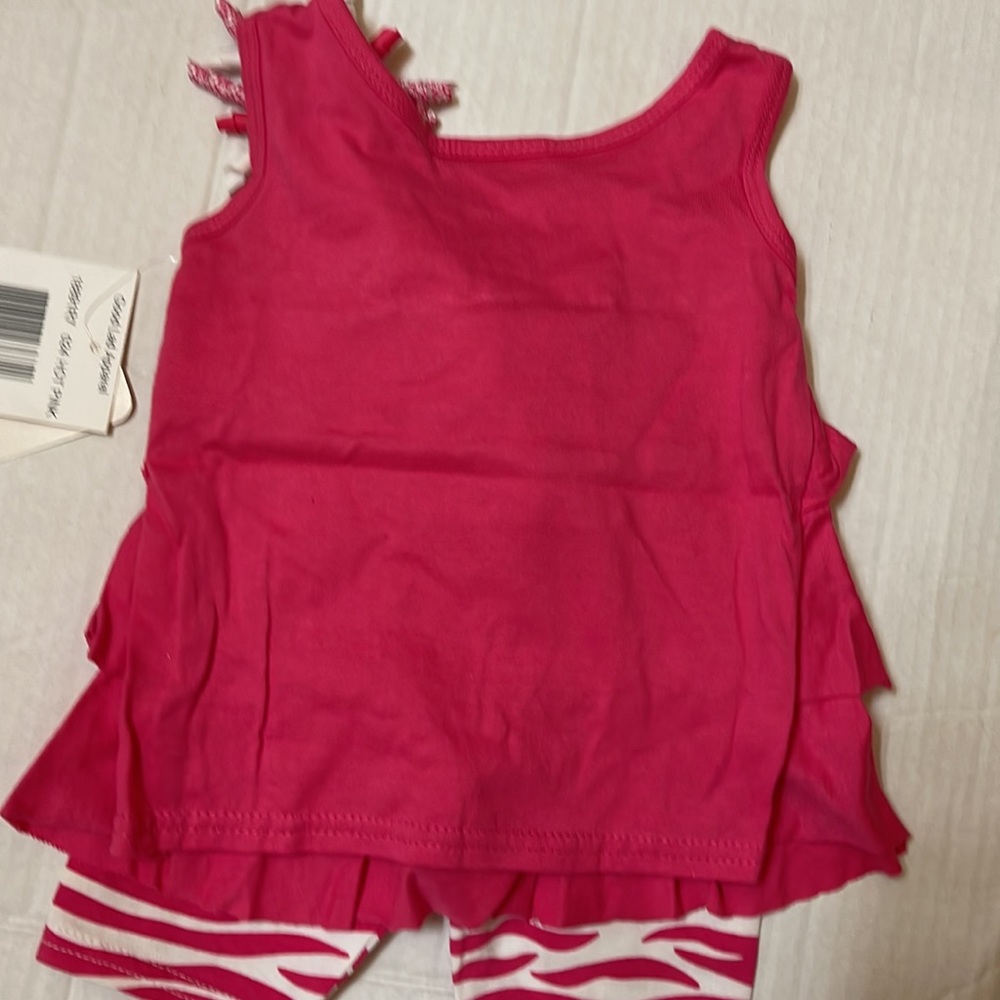 Girls 2 piece set. 6-9 months - Picture 4 of 12